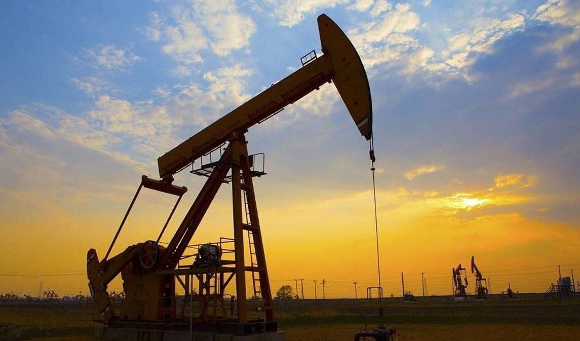 أكثر من مليون برميل يومياً.. 7 دول تخفّض إنتاجها النفطي طواعية