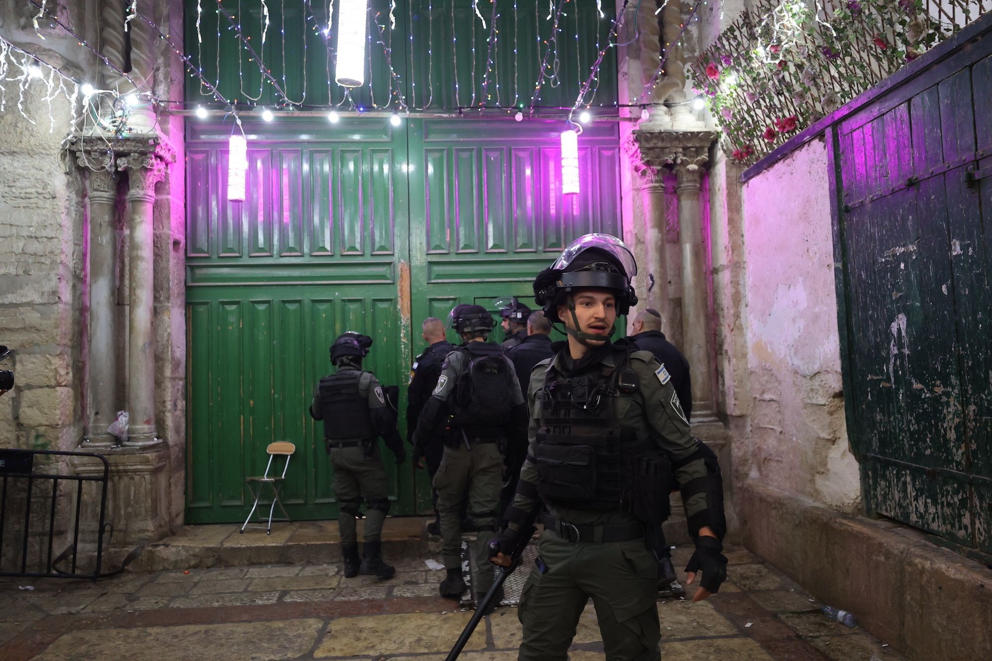 الاحتلال الإسرائيلي يقتحم المسجد الأقصى في القدس المحتلة