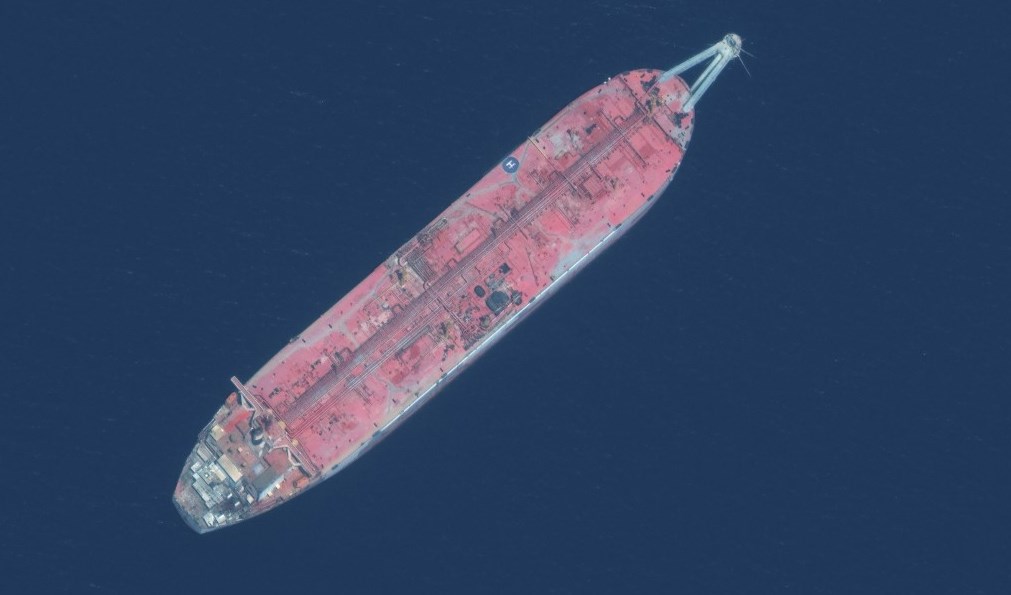 ناقلة النفط 