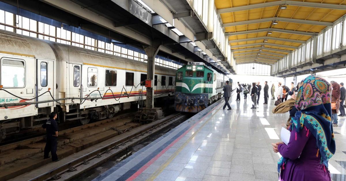 مشروع الربط السككي بين العراق وإيران يتعلق بـنقل المسافرين فقط