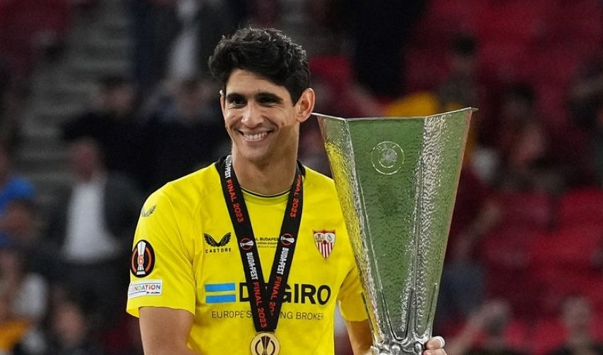 المغربي بونو أفضل لاعب في نهائي الدوري الأوروبي