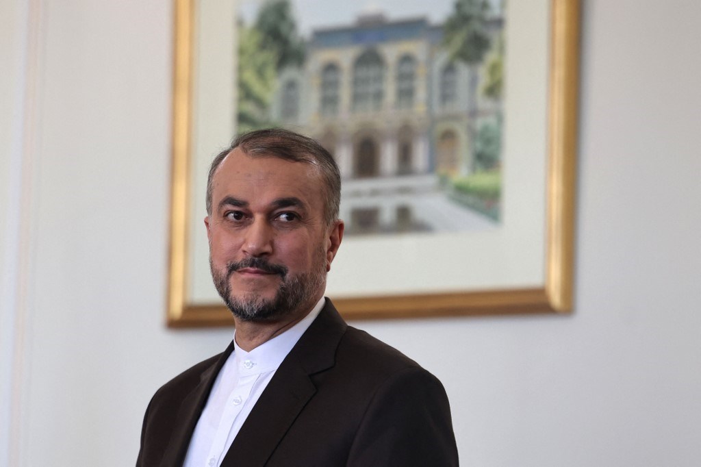  وزير الخارجية الإيراني حسين أمير عبد اللهيان 