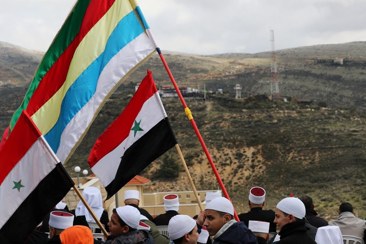 على وقع انتفاضة أهالي الجولان.. الاحتلال يجمّد مشروع مراوح الطاقة