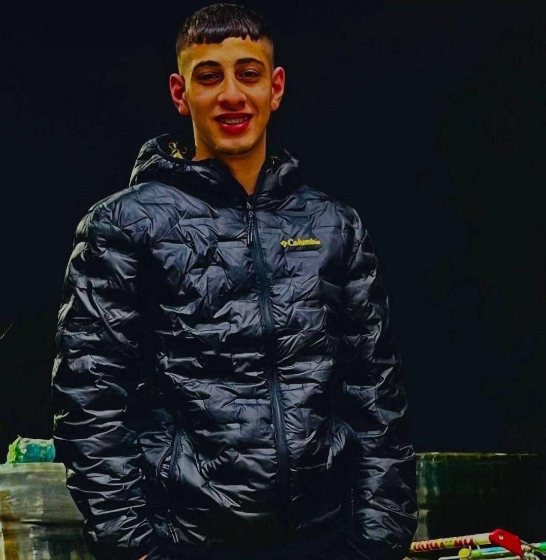 الشهيد إسحق العجلوني، البالغ من العمر 17 عاماً، من بلدة 