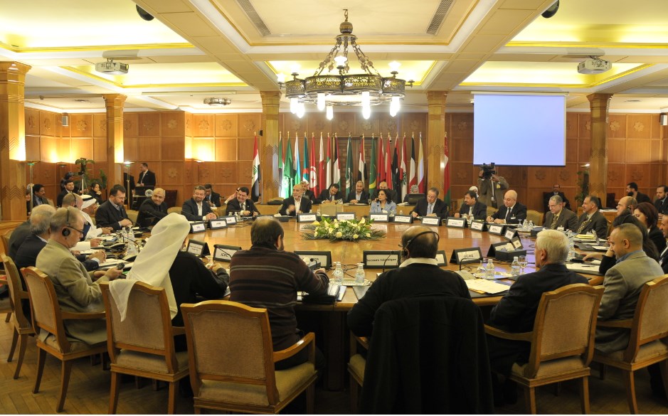 منظمة التعاون الاسلامي تعلق صفة المبعوث الخاص للسويد لديها احتجاجاً على تدنيس نسخة من المصحف الشريف
