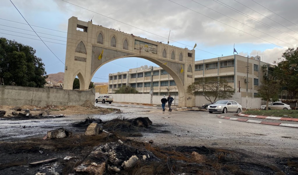 شهيدان برصاص الاحتلال الإسرائيلي في مخيم عقبة جبر عقب اقتحامه