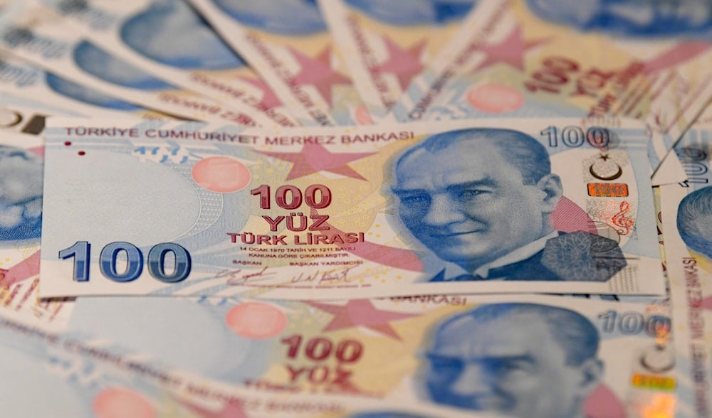 تحسّن الليرة التركية بعد تأييد إردوغان رفع الفائدة إلى 25%