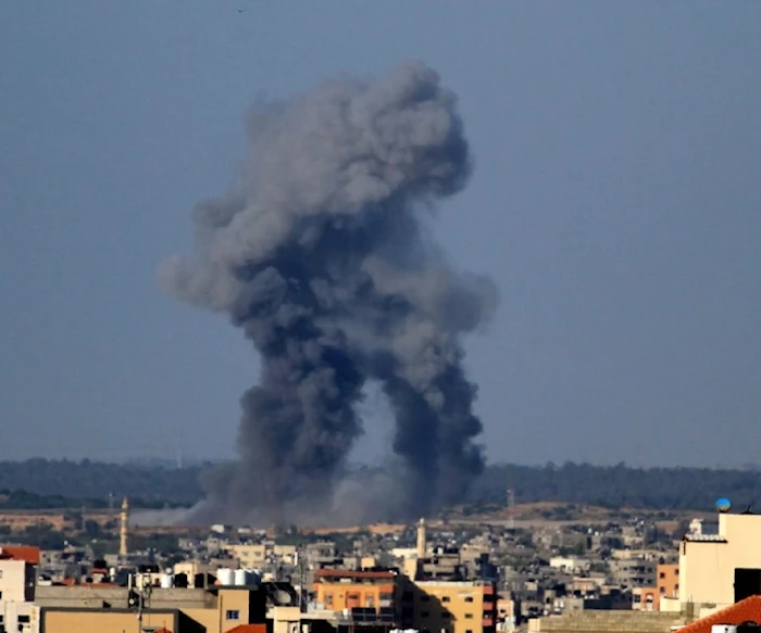 الاحتلال الإسرائيلي يستهدف ثلاثة مراصد للمقاومة شرقي غزة