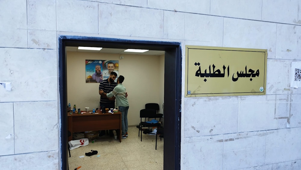 حملة اعتقالات إسرائيلية طالت رئيس وأعضاء مجلس طلبة جامعة بير زيت