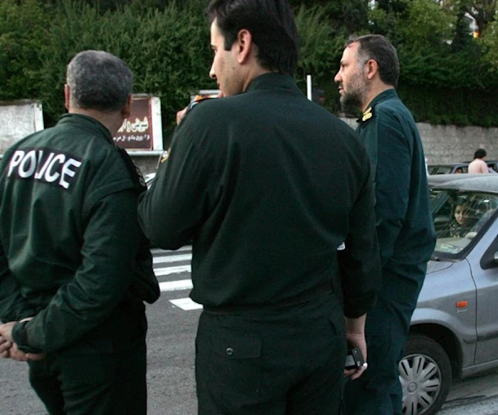 إيران تفكك شبكة تمولها واشنطن لإحداث شغب في البلاد إيران تفكك شبكة تمولها واشنطن لإحداث شغب في البلاد