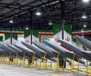 Οι Φρουροί της Επανάστασης του Ιράν εξαπολύουν επίθεση στο «Ισραήλ»... και η κατοχή μιλάει για εκατοντάδες drones και πυραύλους