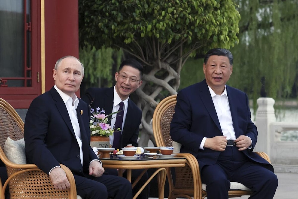 الرئيس الصيني شي جين بينغ، والرئيس الروسي فلاديمير بوتين (وكالات)