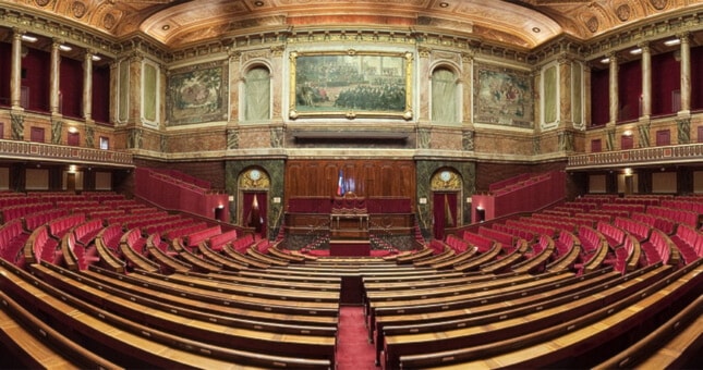 فرنسا تبدأ حملات الانتخابات البرلمانية.. كيف تتنافس الأحزاب والتكتلات؟