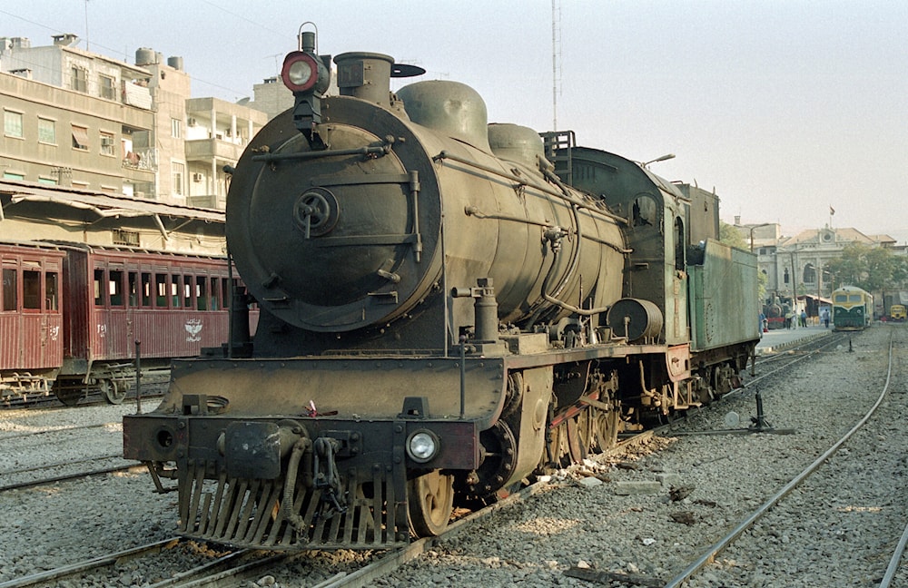 قطار خارج عن الخدمة في محطة قنوات دمشق، سكة حديد الحجاز، سوريا