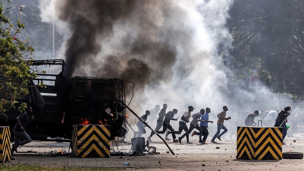 رغم سحب الرئيس قانون زيادة الضرائب.. كينيا تستعد لاحتجاجات جديدة - للتدقيق جاهز