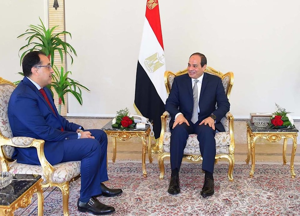 الرئيس المصري يكلّف رئيس الوزراء تشكيل حكومة جديدة - للتدقيق جاهز