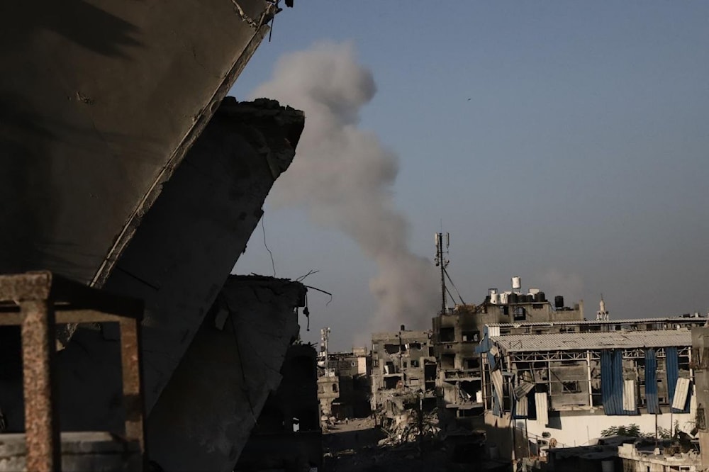 مشاهد من القصف الإسرائيلي على مناطق قطاع غزة، صباح 30 حزيران/يونيو 2024 (وسائل إعلام فلسطينية)