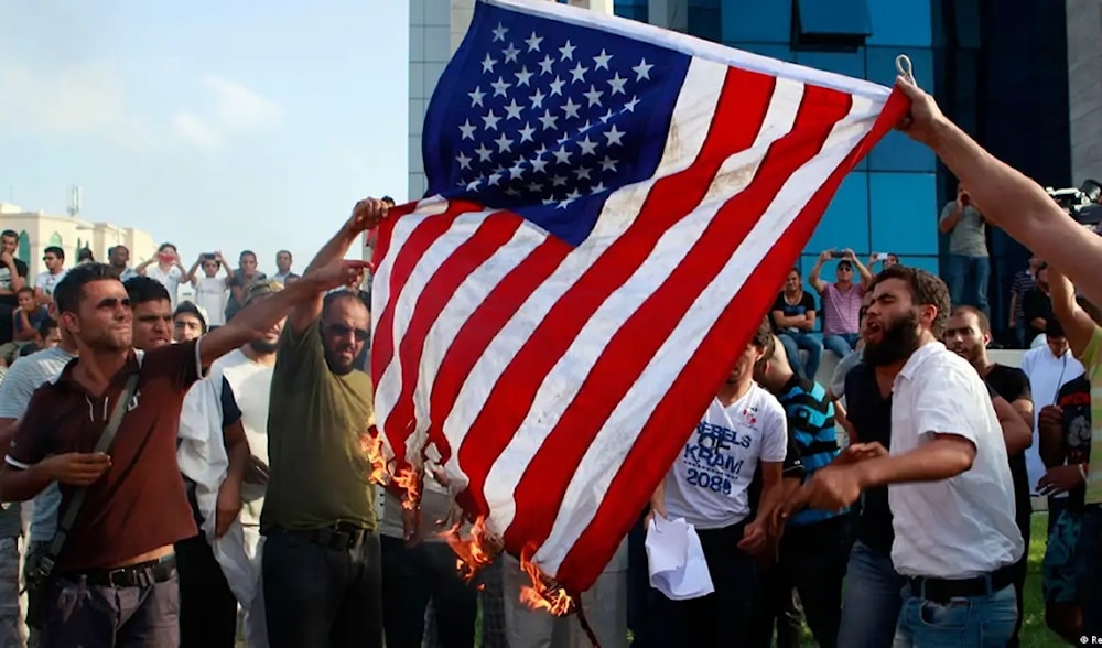 مظاهرات حاشدة من أمام السفارة الأميركية في تونس