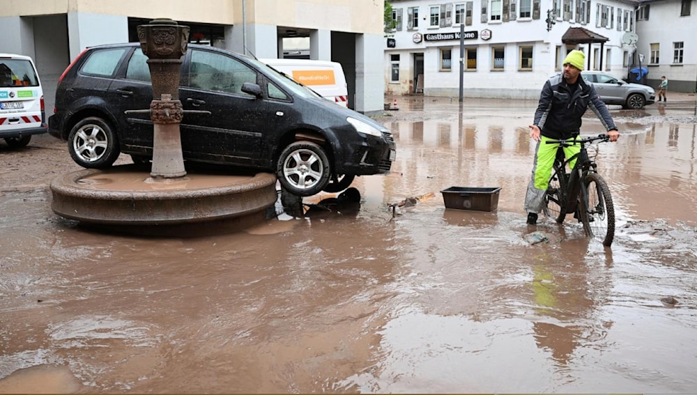 يتعرض جنوب ولايتي بافاريا وبادن فورتمبيرغ في أقصى جنوب ألمانيا لأمطار غزيرة منذ أيام