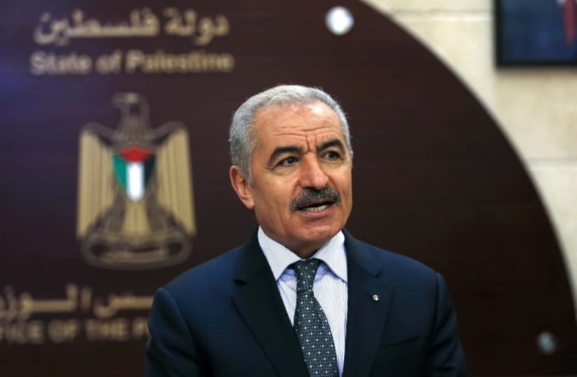 رئيس الوزراء الفلسطيني السابق والمبعوث الخاص للرئاسة الفلسطينية محمد اشتية (أرشيفية)