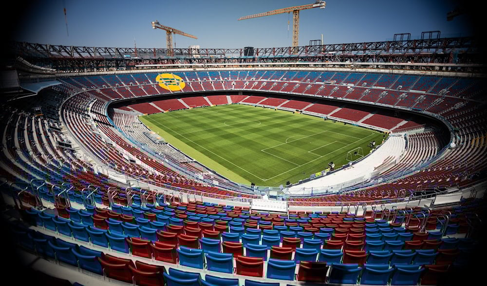 برشلونة يمدد شراكته مع سبوتيفاي حتى العام 2030