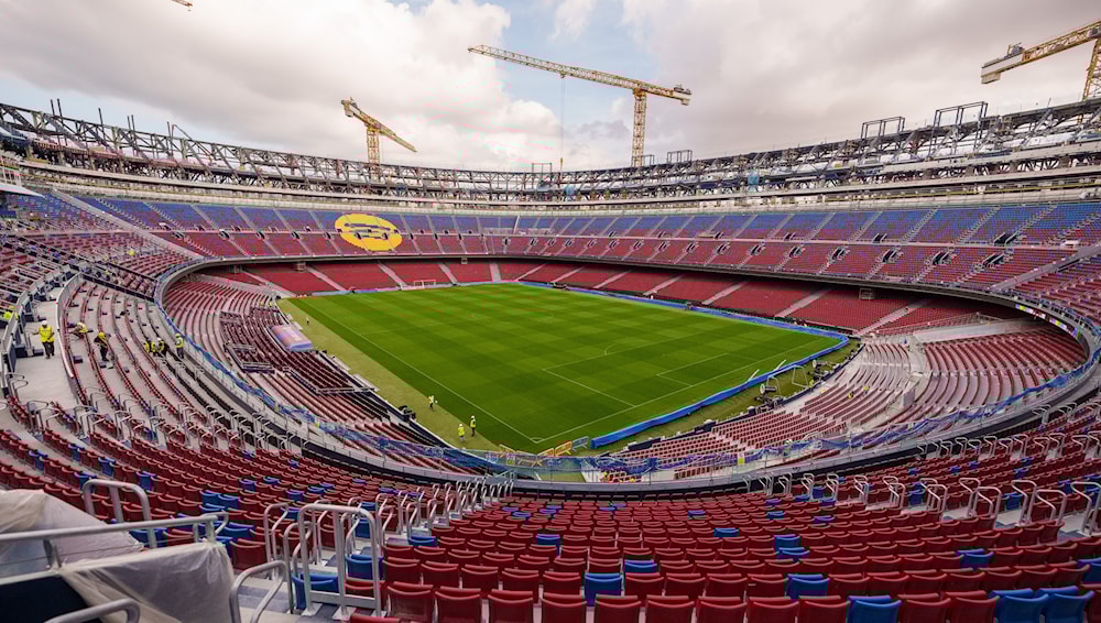 برشلونة يحصل على تصريح لإعادة فتح 