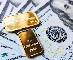 الذهب يهوي بنحو 5 % من أعلى مستوياته مدفوعاً بارتفاع مؤشر الدولار الذهب يهوي بنحو 5 % من أعلى مستوياته مدفوعاً بارتفاع مؤشر الدولار