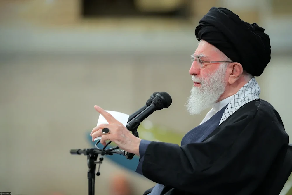 كلمة السيد خامنئي.. رسائل حازمة لواشنطن وتأكيد على ثوابت الردع