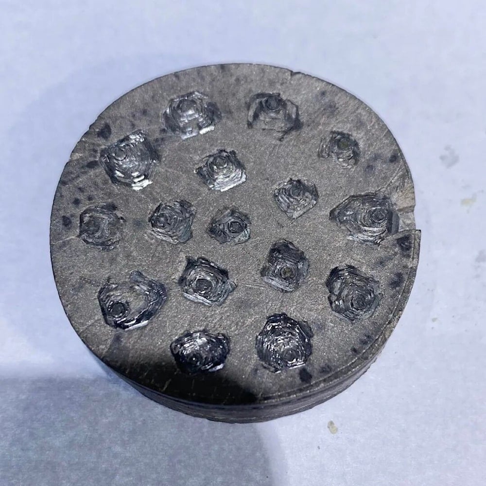 منتجات ألماس نصف مصنعة (الشعب الصينية)