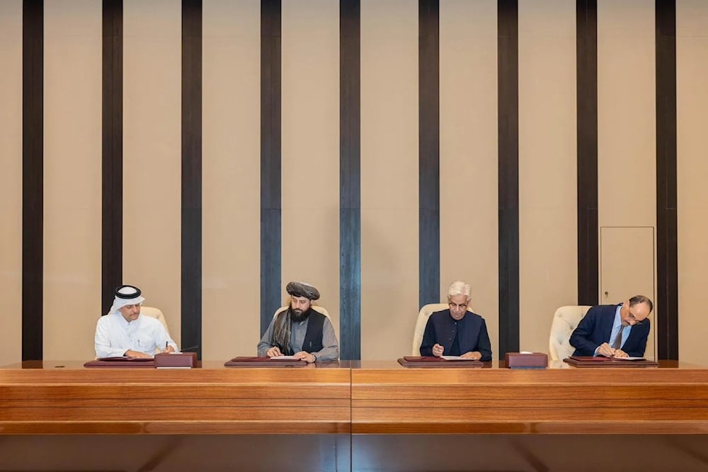 محادثات السلام تتواصل بين أفغانستان وباكستان.. وترامب يجدد عرضه للوساطة