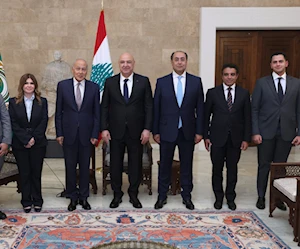 الرئيس اللبناني جوزاف عون يلتقي الأمين العام لجامعة الدول العربية أحمد أبو الغيط في قصر بعبدا الرئيس اللبناني جوزاف عون يلتقي الأمين العام لجامعة الدول العربية أحمد أبو الغيط في قصر بعبدا