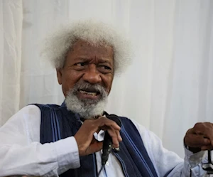 وولي سوينكا الحائز على جائزة نوبل (رويترز) وولي سوينكا الحائز على جائزة نوبل (رويترز)