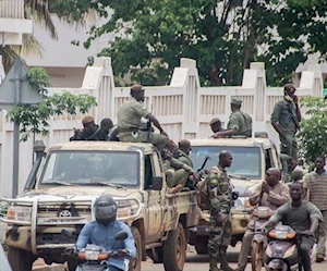 دورية تابعة للقوات الأمنية في مالي دورية تابعة للقوات الأمنية في مالي