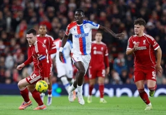 من المباراة بين الفريقين (ويب)