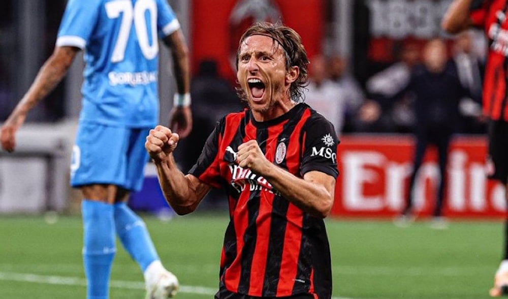 تجاهل ميسي ورونالدو.. مودريتش يكشف قائمة أساطيره الخمسة