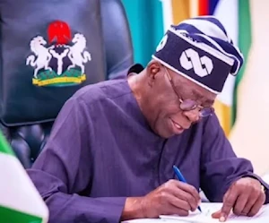 رئيس نيجيريا بولا تينوبو رئيس نيجيريا بولا تينوبو