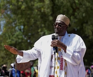 زعيم المعارضة في الكاميرون عيسى تشيروما باكاري (رويترز) زعيم المعارضة في الكاميرون عيسى تشيروما باكاري (رويترز)