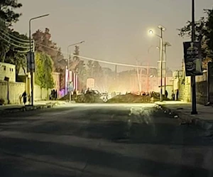 اشتباكات عنيفة بين "قسد" والقوات السورية في حيي الشيخ مقصود والأشرفية بحلب (هاوار) اشتباكات عنيفة بين "قسد" والقوات السورية في حيي الشيخ مقصود والأشرفية بحلب (هاوار)