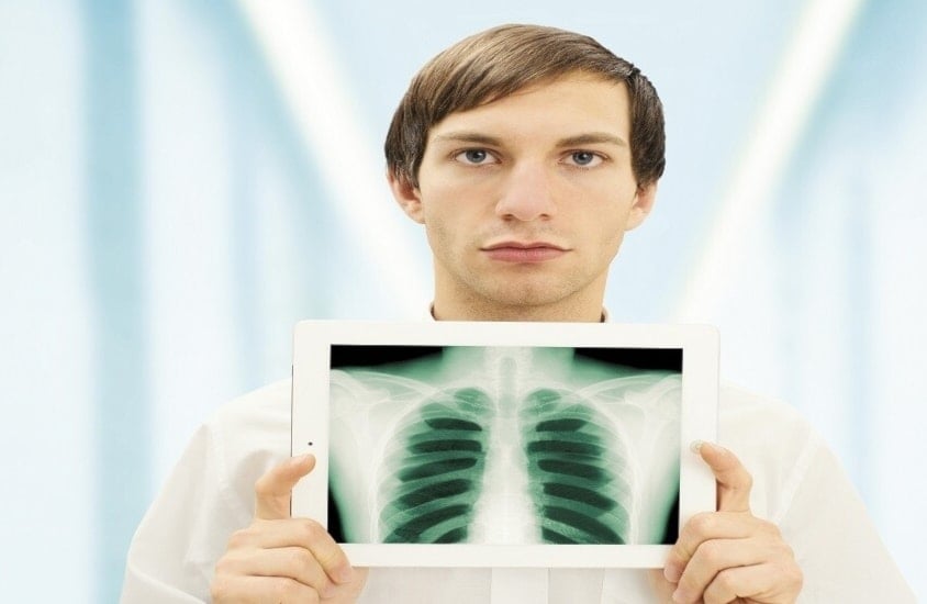 علماء روس يبتكرون عدسة نانوية بديلاً للأشعة السينية في الطب