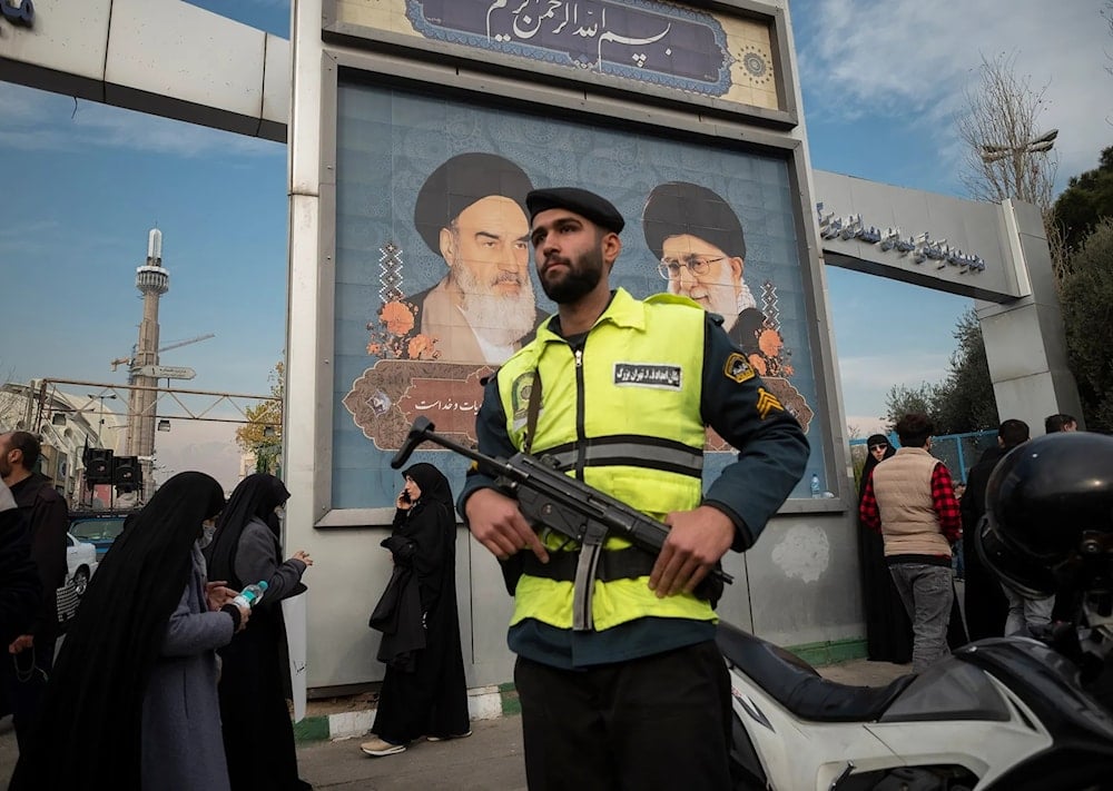 حرس الثورة الإيرانية تفكك شبكة تخريبية مرتبطة بأجهزة التجسس الأميركية والإسرائيلية (أرشيفية)