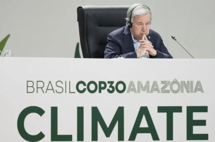 من افتتاح قمة 