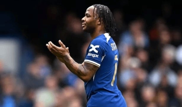 ستيرلينغ يتعرض لمحاولة سطو جديدة... وتشيلسي يسانده