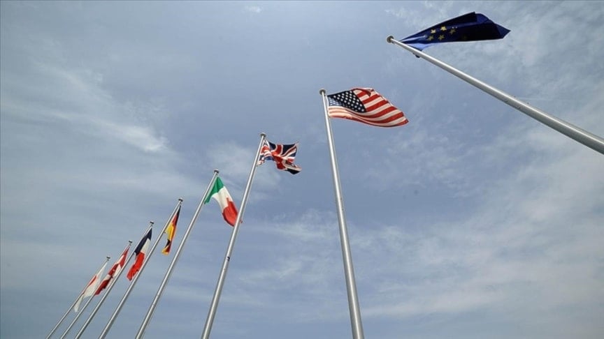 أعلام الدول التي تشكّل مجموعة 