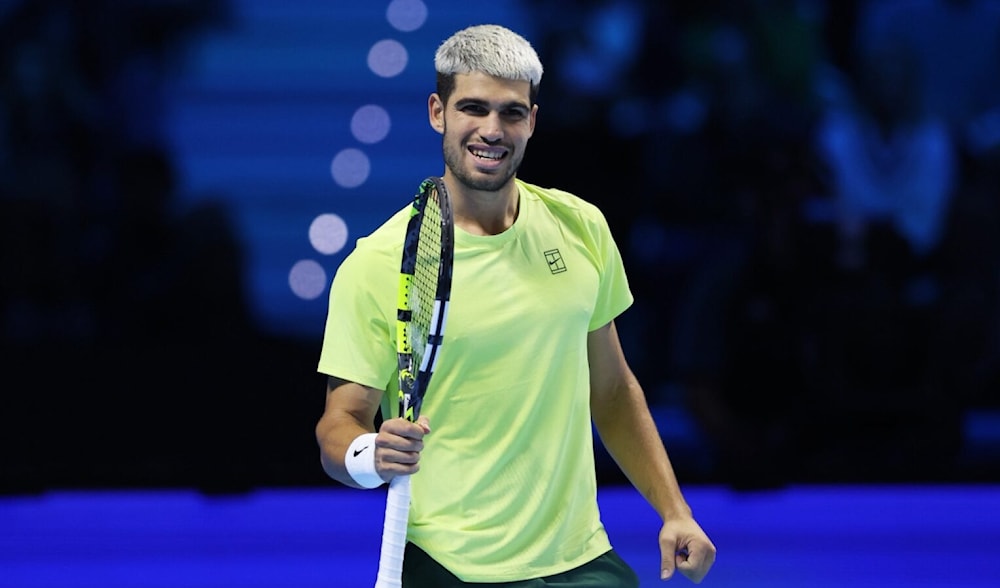 ألكاراز يواجه سينر في نهائي البطولة الختامية لتنس الرجال في تورينو