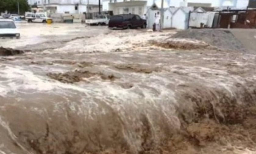 بعد أشهر من الجفاف.. أمطار غزيرة وفيضانات مفاجئة في إيران