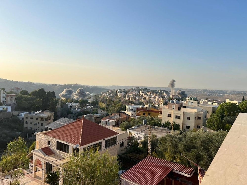 دخان يتصاعد من جراء الاعتداءات الإسرائيلية على بلدة شحور قضاء صور جنوبي لبنان (تواصل اجتماعي)