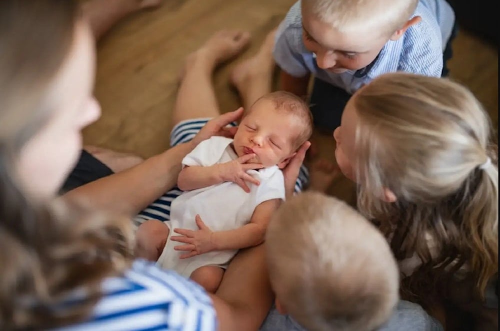 أعمار بعض الأمهات ربما انخفضت لما يصل إلى ستة أشهر لكل طفل أنجبنه