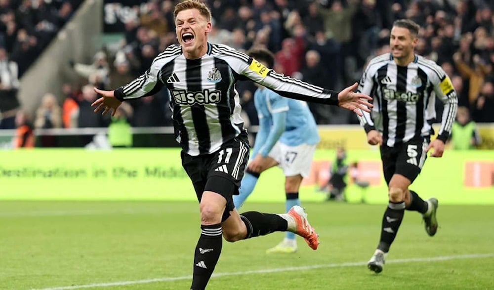 نيوكاسل يُسقط مانشستر سيتي بثنائية بارنز