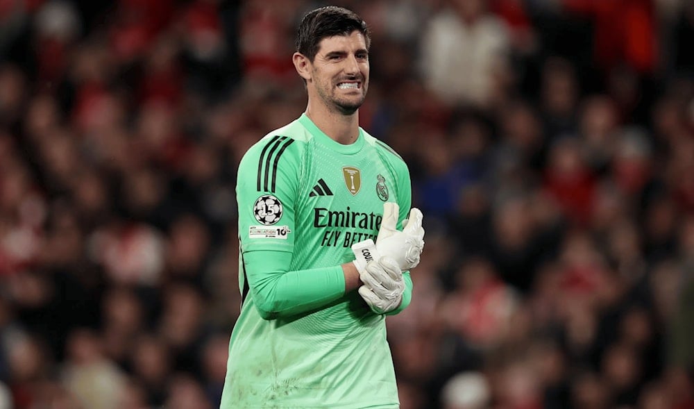 ريال مدريد يعلن إصابة كورتوا وغيابه عن رحلة أثينا