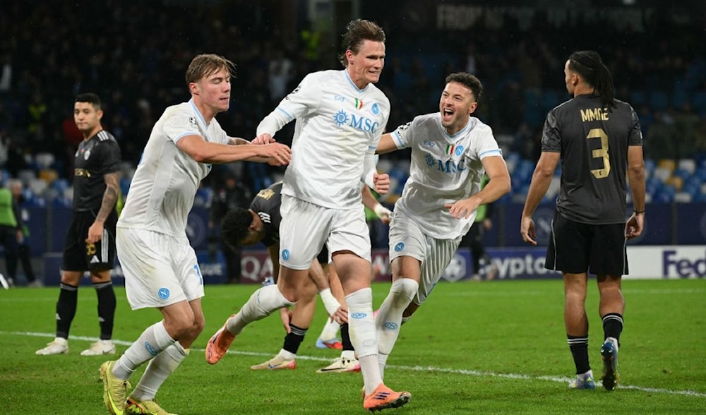 نابولي يتفوق على كاراباخ بثنائية